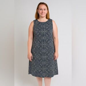 Talbots Navy Patterned Sleeveless Midi Dress. Size Large Petite.